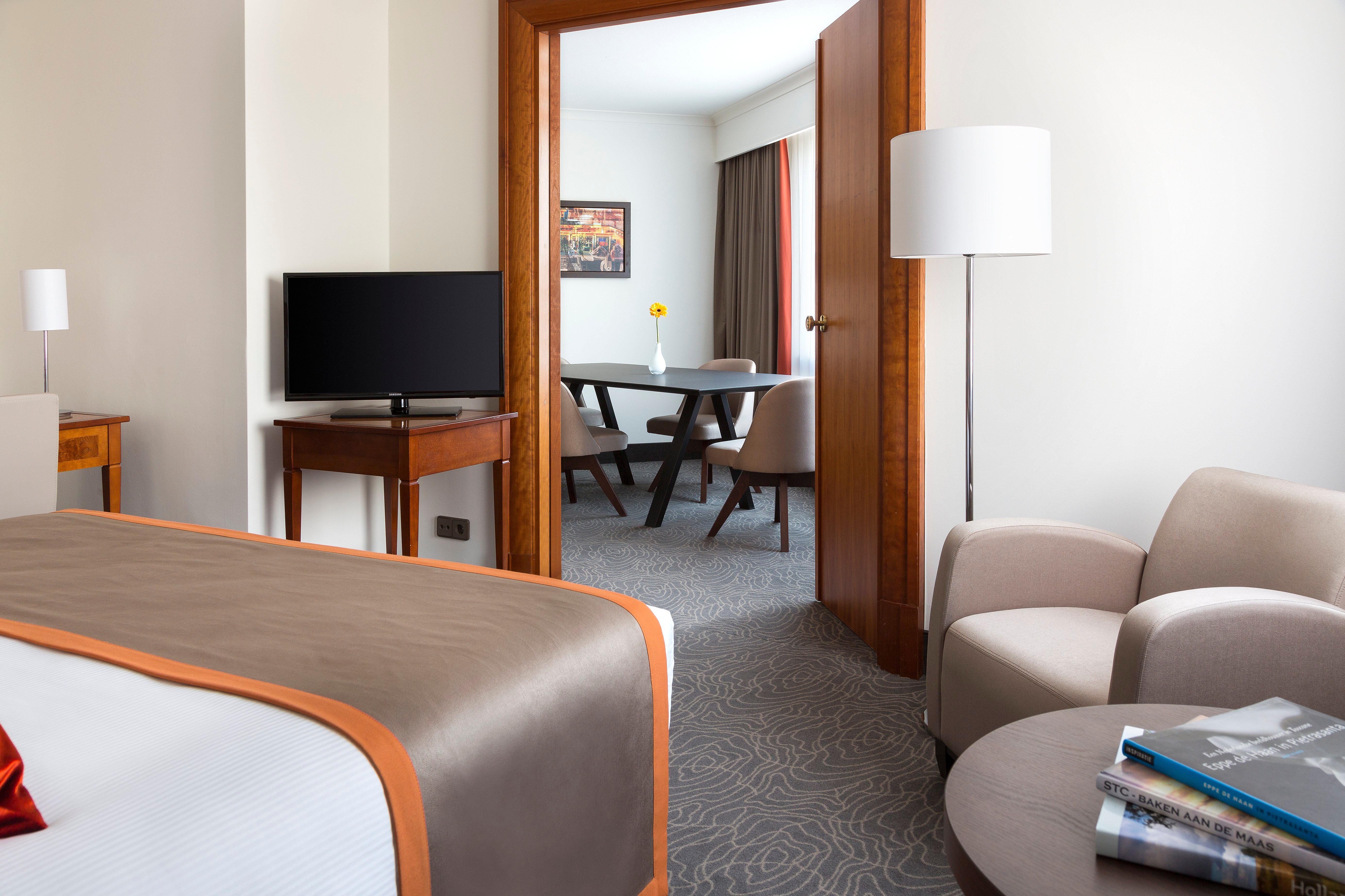 Crowne Plaza Amsterdam Airport Hotel Hoofddorp Ngoại thất bức ảnh